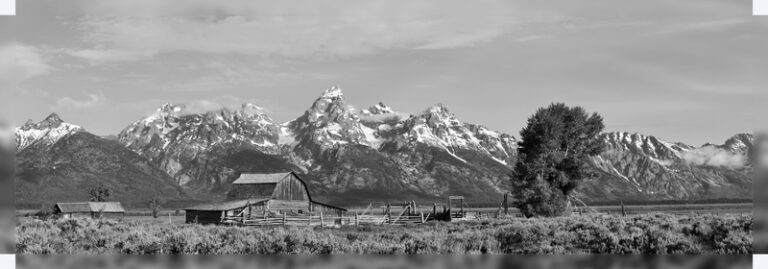 Mormon_Barn_-_Grand_Tetons
